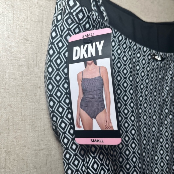 DKNY SWIM SUIT BLACK & WHITE Size S NEW WITH TAG - Picture 8 of 8